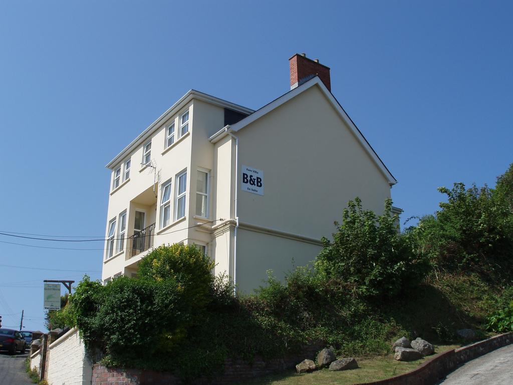 Fern Villa B&B Фишгард Экстерьер фото